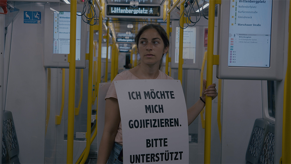 DREI VERSUCHE DER GOJIFIZIERUNG von MICHAELA KOBSA-MARK